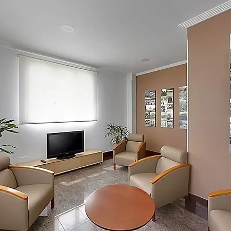 Loiola Hotel 2*