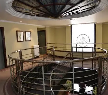 罗伊奥拉酒店 酒店 阿兹佩希亚