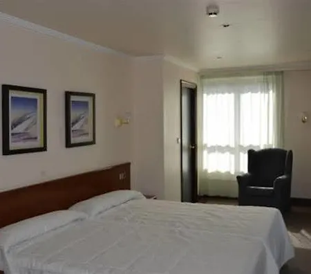 罗伊奥拉酒店 阿兹佩希亚